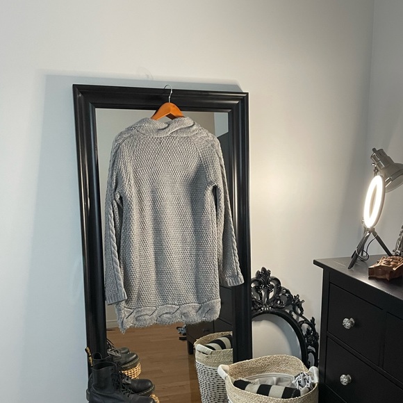 Zara cardigan - Picture 2 of 4